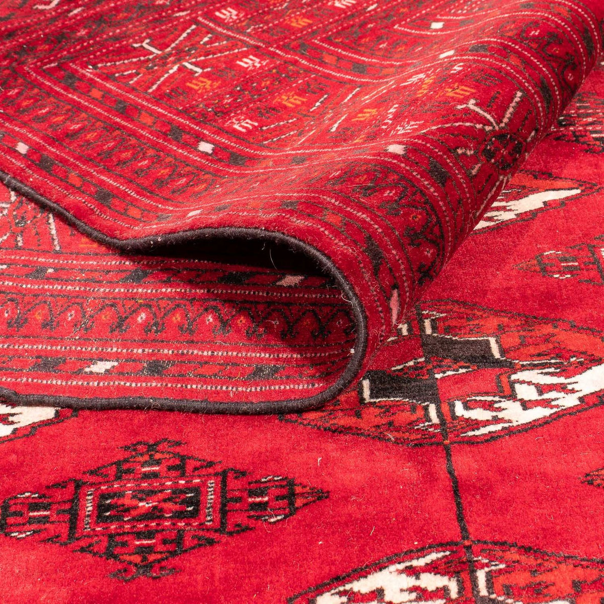 Alfombra Turkaman - 190 x 146 cm - rojo oscuro