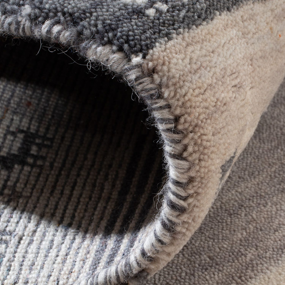 Alfombra Gabbeh - Indus - 145 x 70 cm - gris claro