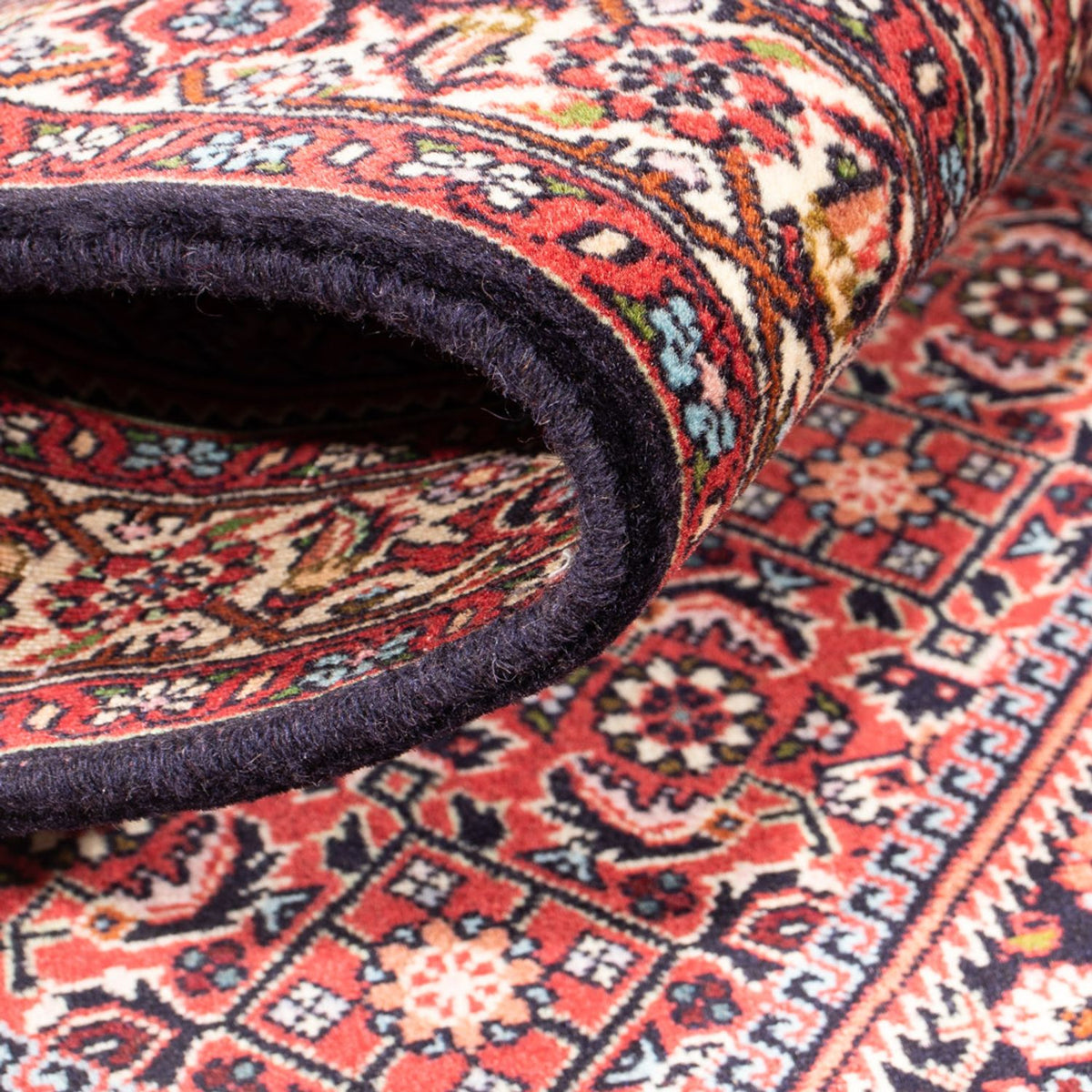Alfombra persa - Bidjar - 155 x 87 cm - rojo