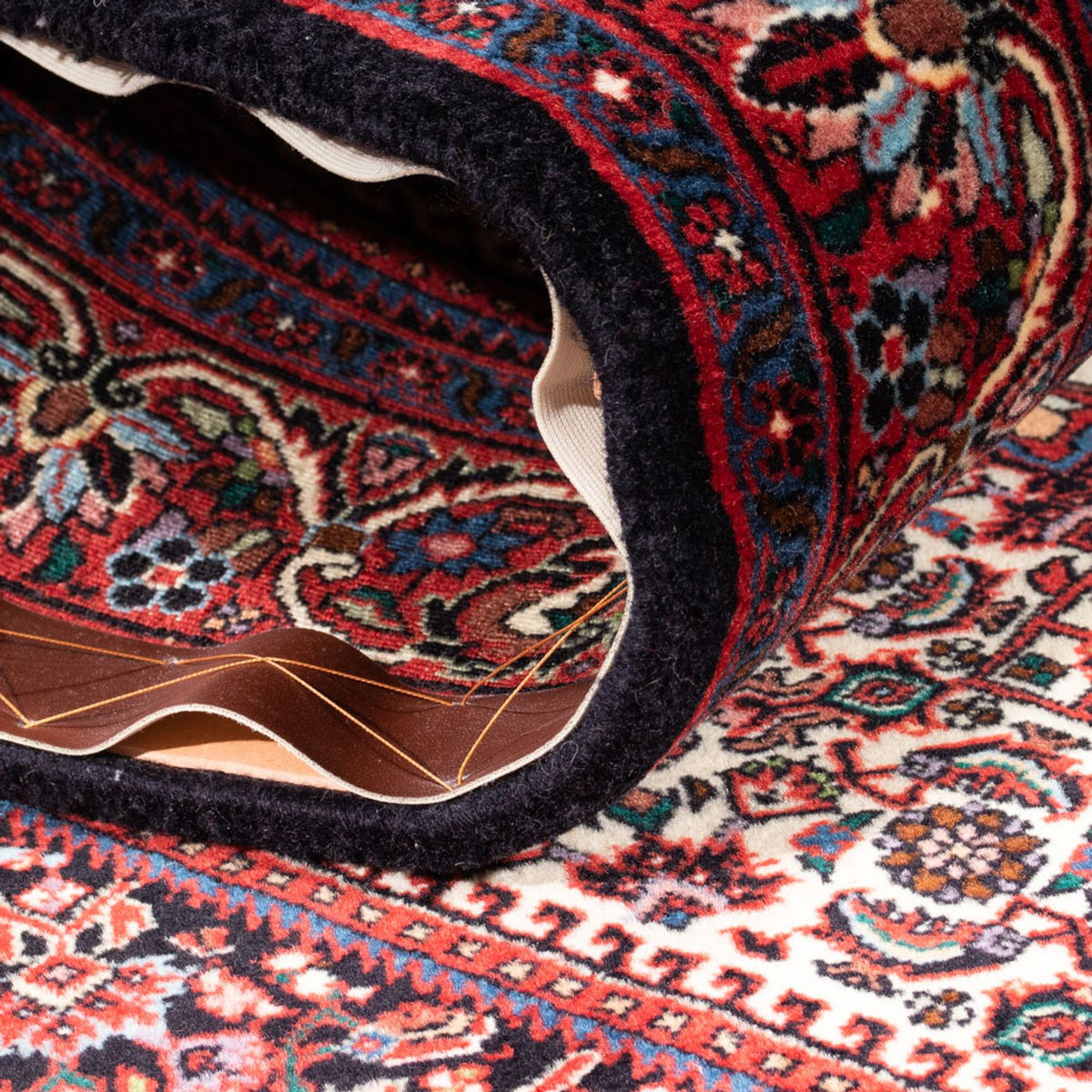 Alfombra persa - Bidjar - 183 x 114 cm - multicolor