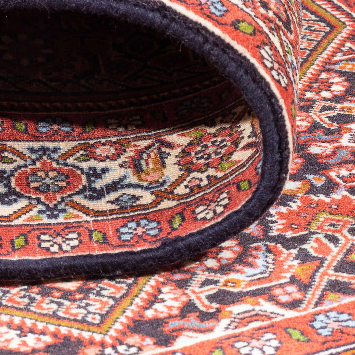 Alfombra persa - Bidjar - 136 x 84 cm - rojo