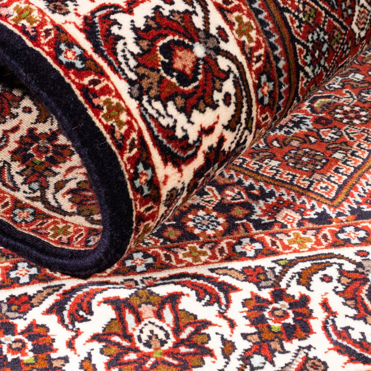 Alfombra persa - Bidjar - 177 x 107 cm - rojo