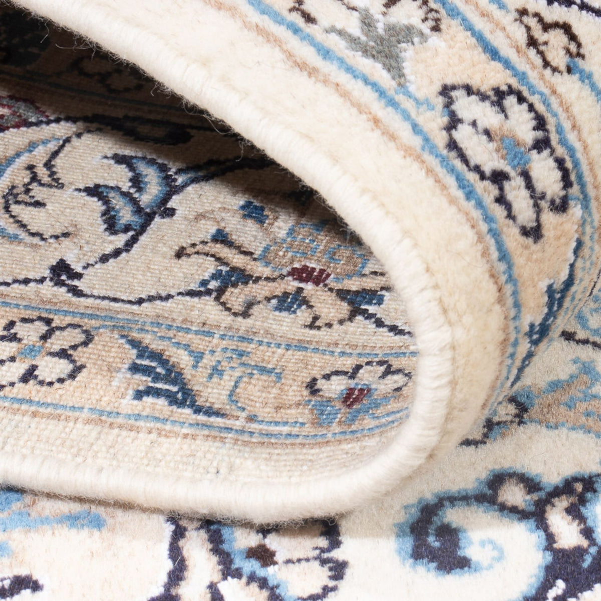 Alfombra Persa - Nain - Real - 200 x 143 cm - crema