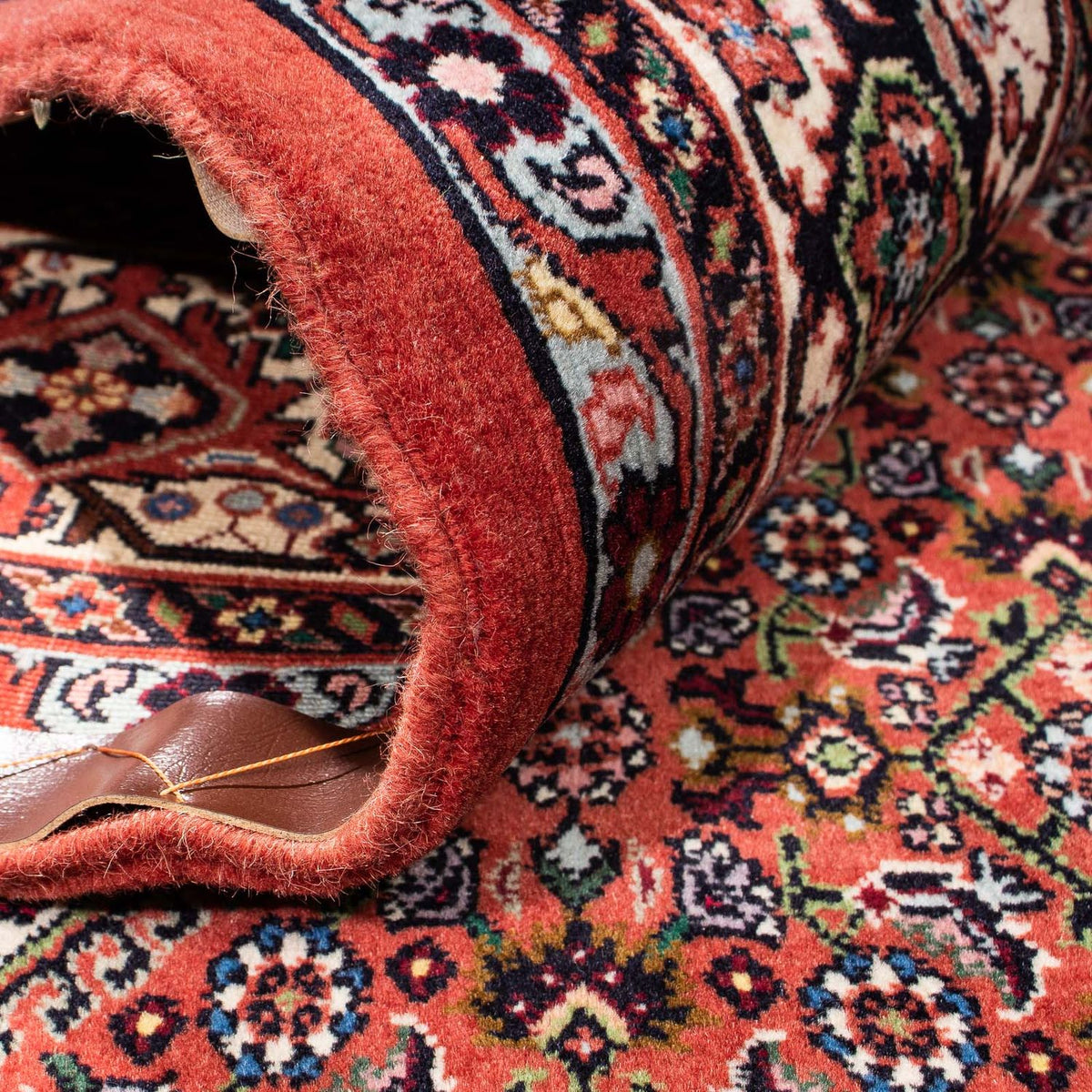 Alfombra persa - Bidjar - 263 x 168 cm - rojo