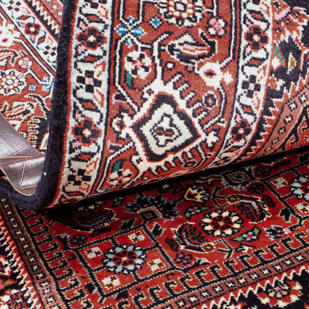 Alfombra persa - Bidjar - 181 x 108 cm - rojo