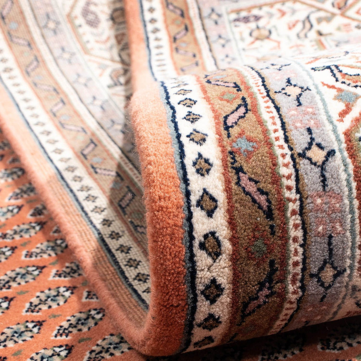 Alfombra persa - Tabriz - 243 x 171 cm - rojo claro