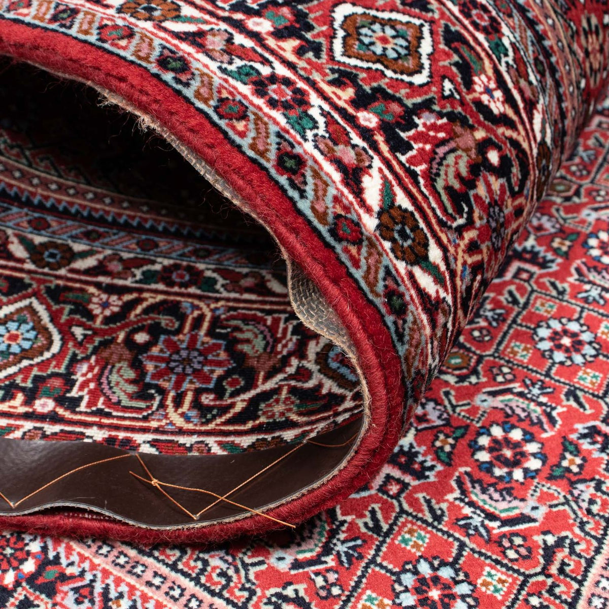 Alfombra persa - Bidjar - 210 x 131 cm - rojo claro