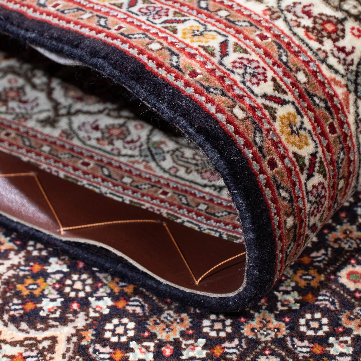 Alfombra persa - Tabriz - 200 x 154 cm - marrón oscuro