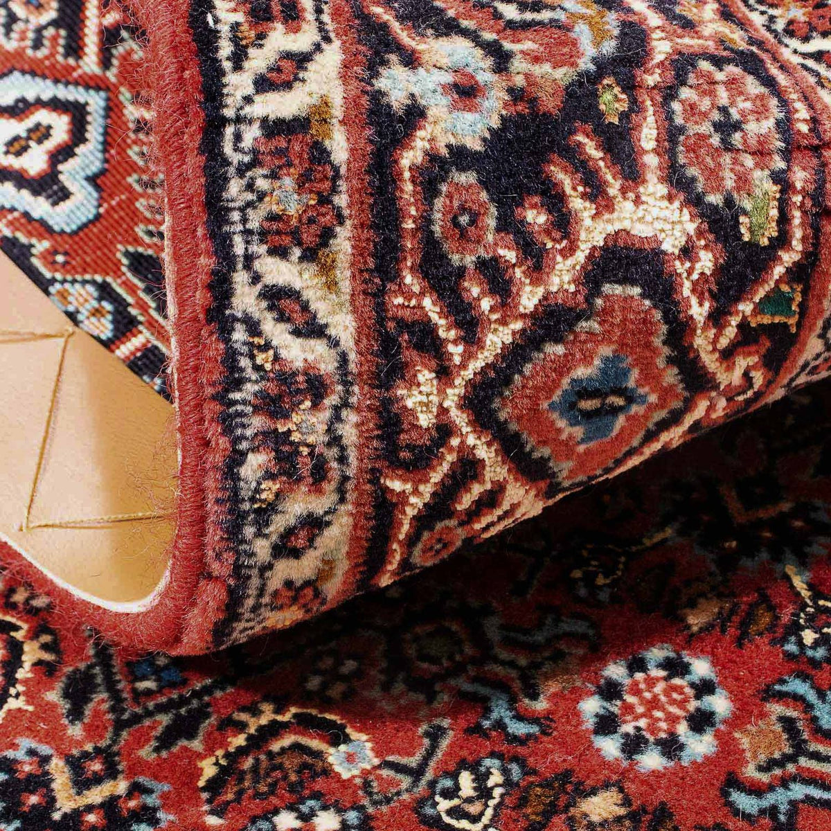 Alfombra persa - Bidjar - 137 x 96 cm - rojo oscuro
