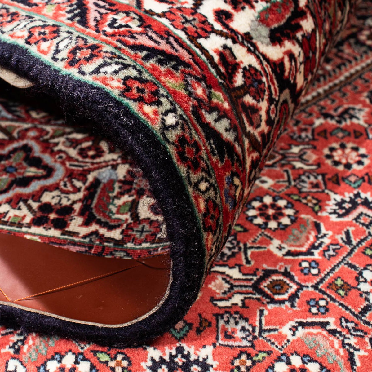 Alfombra persa - Bidjar - 251 x 170 cm - rojo claro