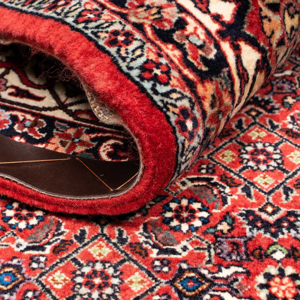 Alfombra persa - Bidjar - 254 x 204 cm - rojo oscuro