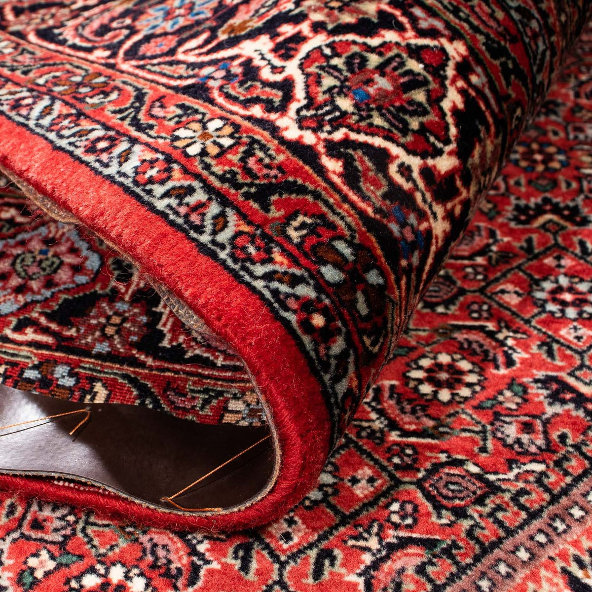 Alfombra persa - Bidjar - 232 x 153 cm - rojo