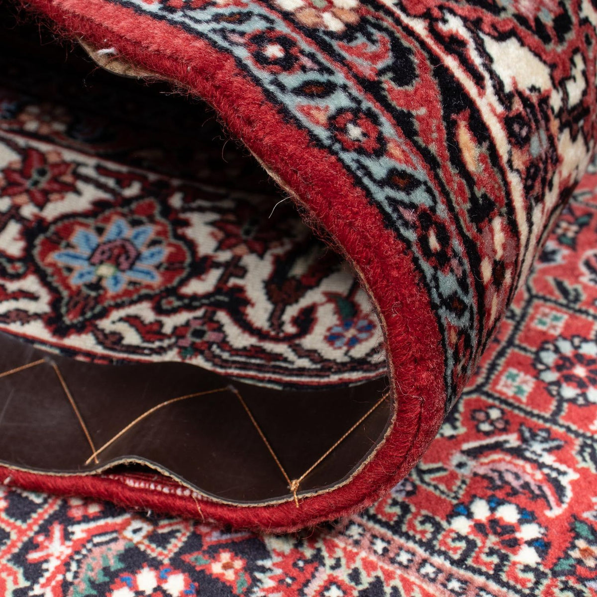 Alfombra persa - Bidjar - 205 x 130 cm - rojo claro