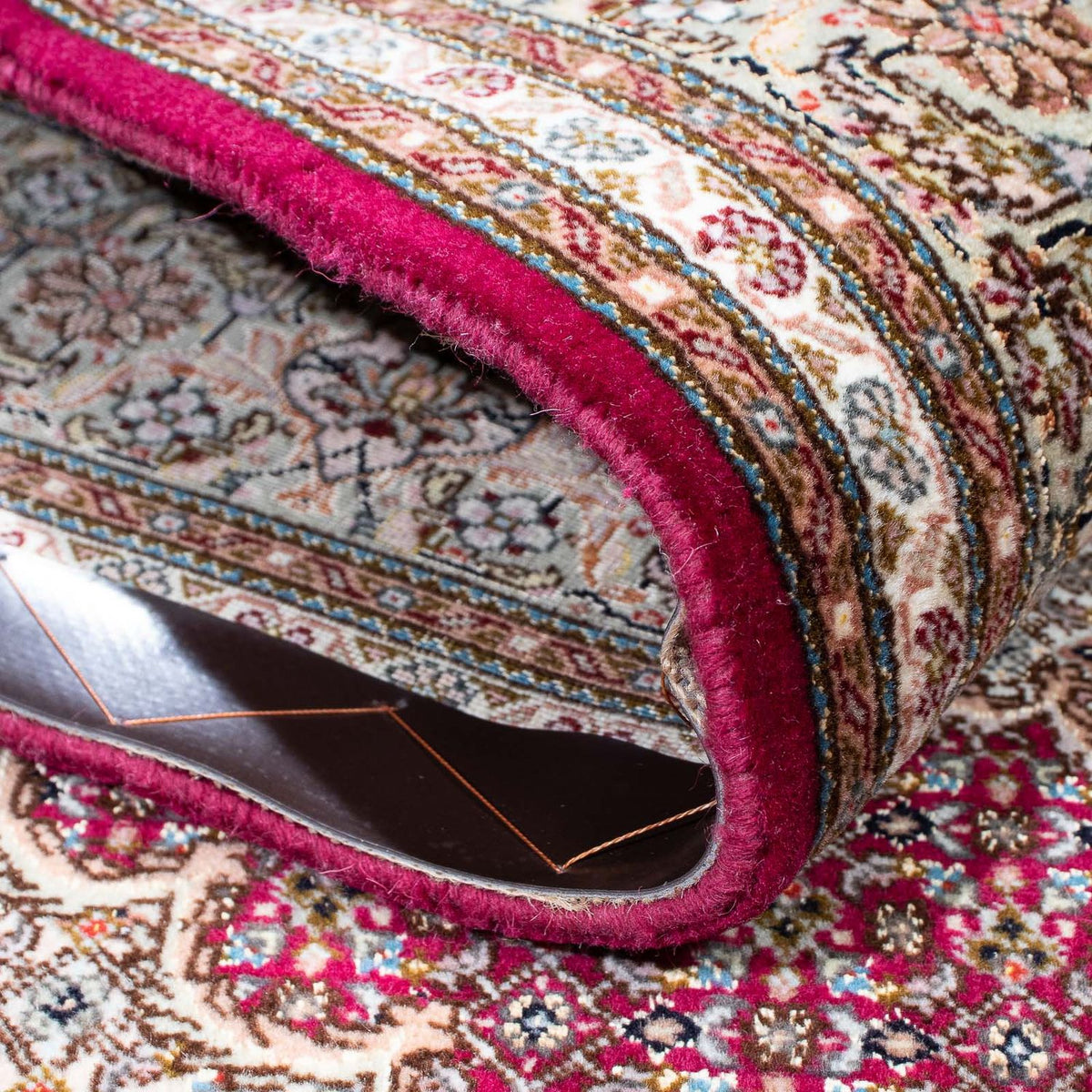 Alfombra persa - Tabriz - 208 x 150 cm - rojo oscuro