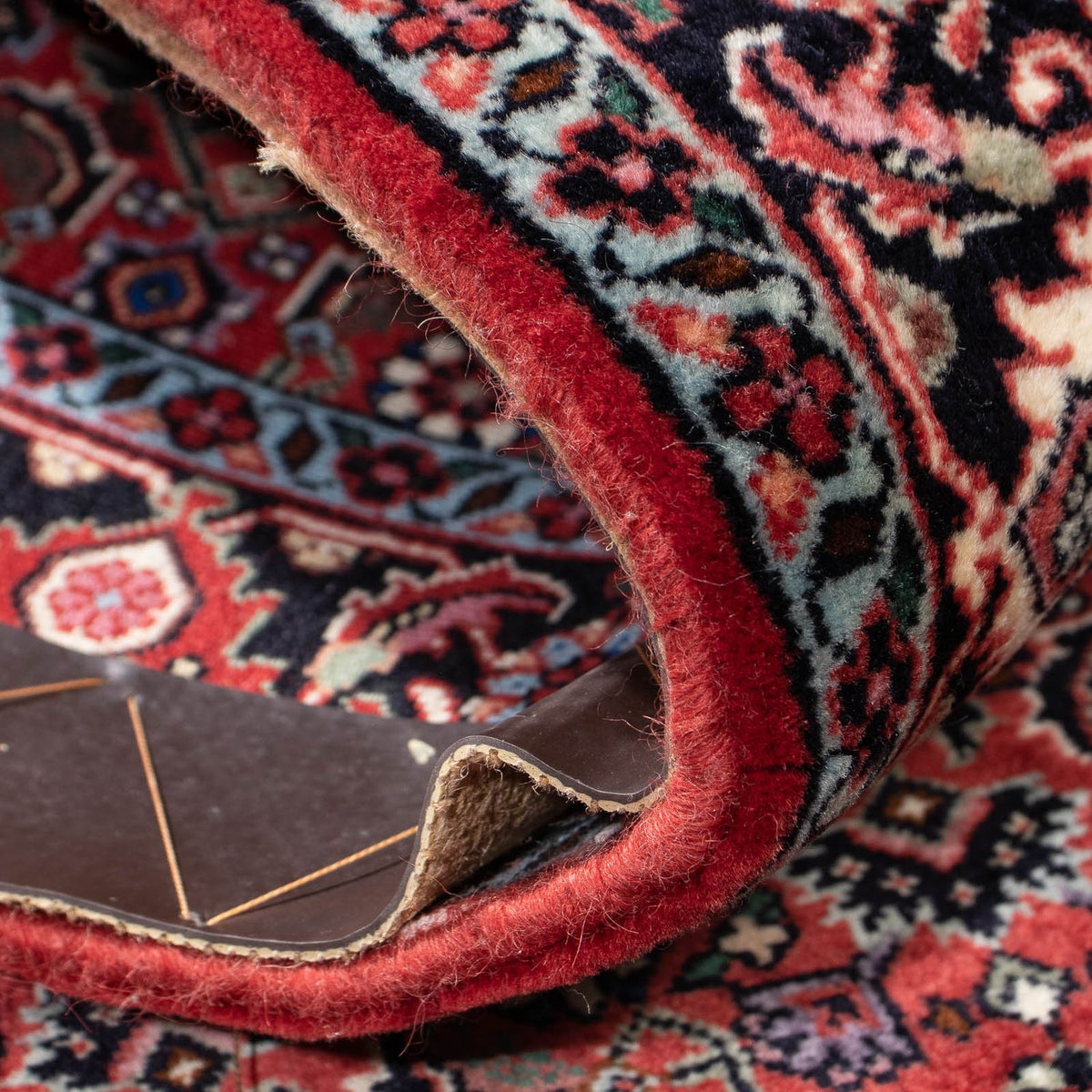 Alfombra persa - Bidjar - 193 x 176 cm - rojo