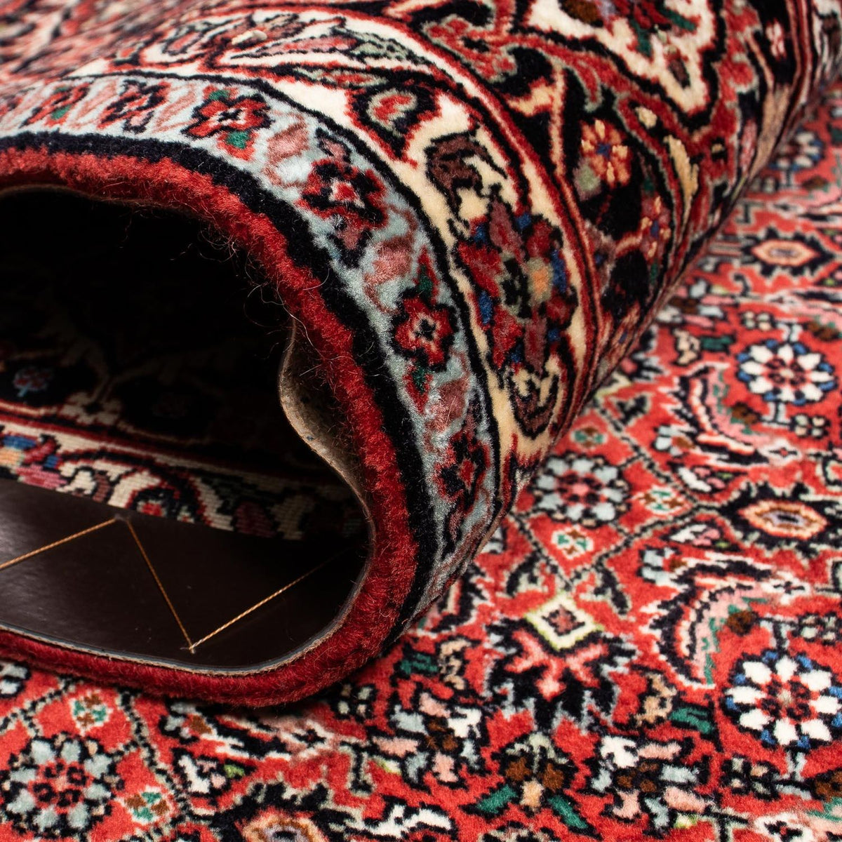 Alfombra persa - Bidjar - 242 x 202 cm - rojo oscuro