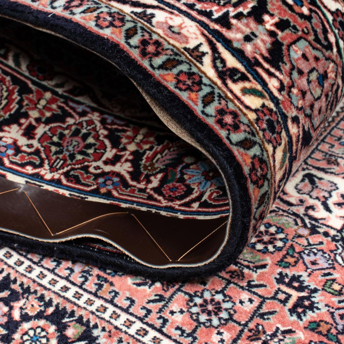 Alfombra persa - Bidjar - 202 x 131 cm - rojo claro