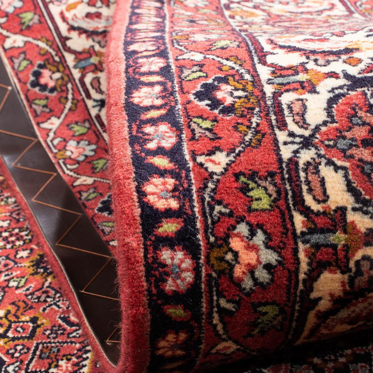 Alfombra persa - Bidjar - 246 x 171 cm - rojo claro