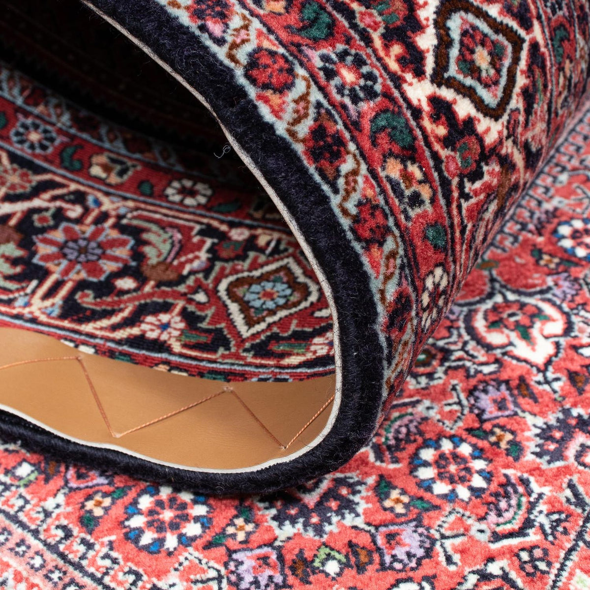 Alfombra persa - Bidjar - 215 x 132 cm - rojo claro