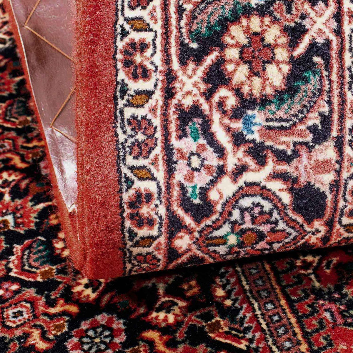 Alfombra persa - Bidjar - 181 x 110 cm - rojo