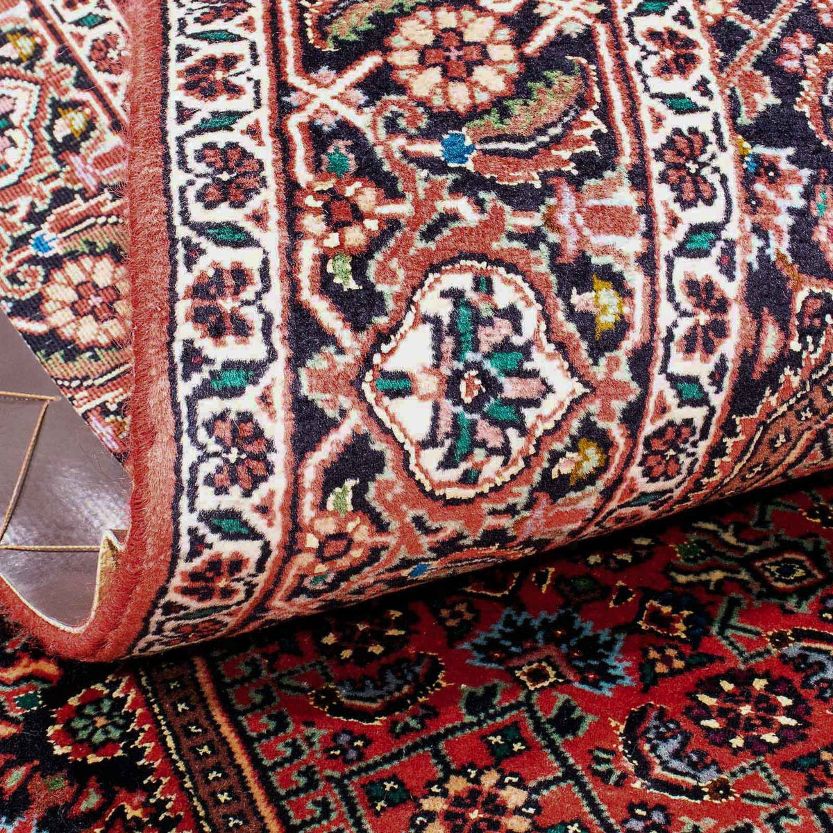 Alfombra persa - Bidjar - 178 x 110 cm - rojo