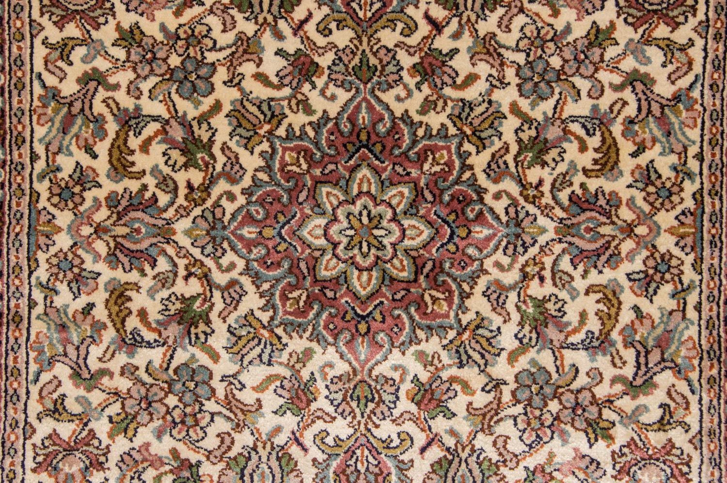Alfombra de pasillo Alfombra de seda - Seda de Cachemira - 192 x 79 cm - beige