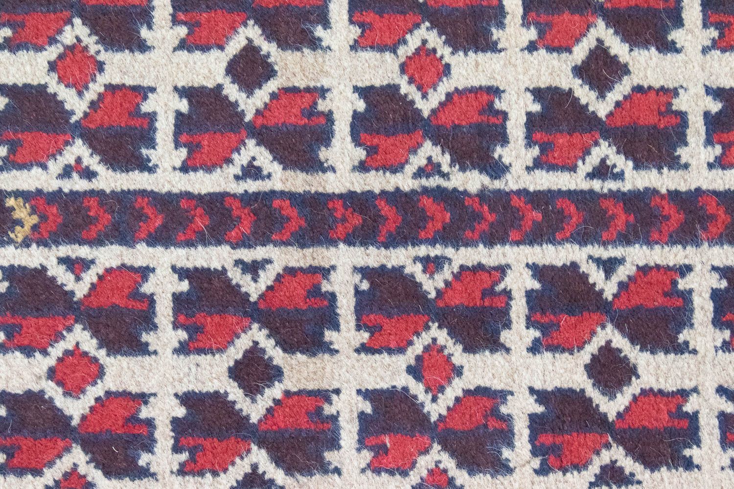 Alfombra Belutsch - 118 x 70 cm - rojo