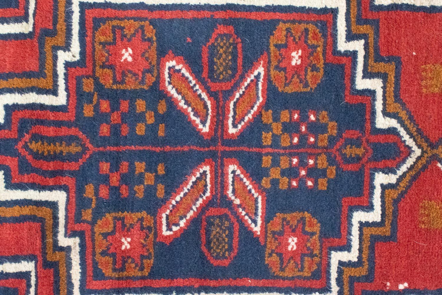 Alfombra Belutsch - 137 x 80 cm - rojo