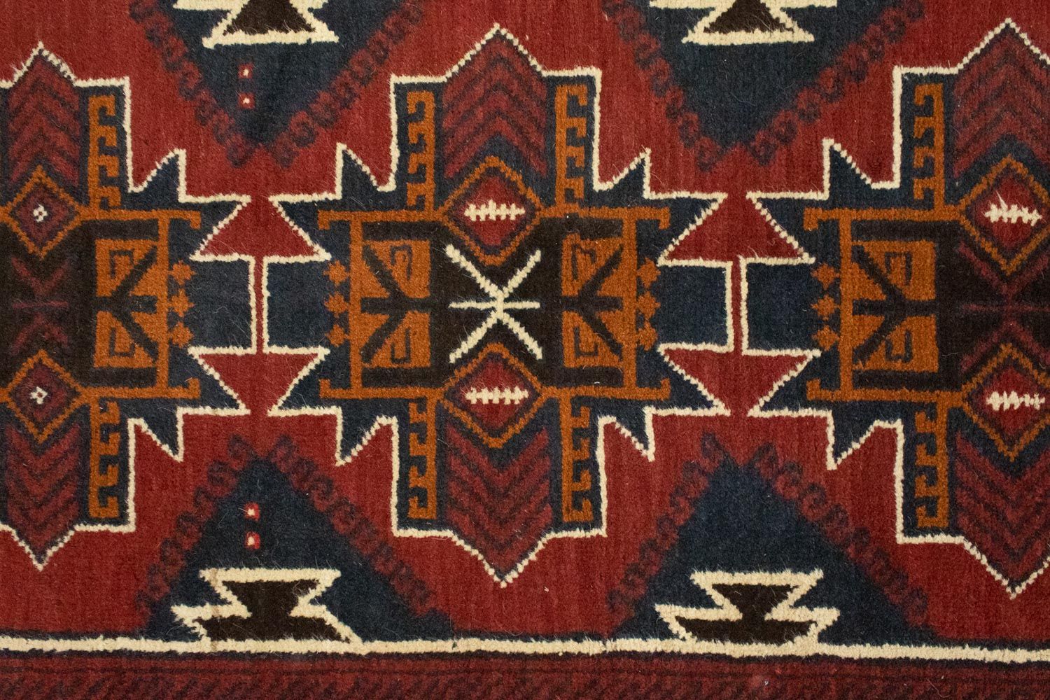 Alfombra Belutsch - 134 x 80 cm - rojo
