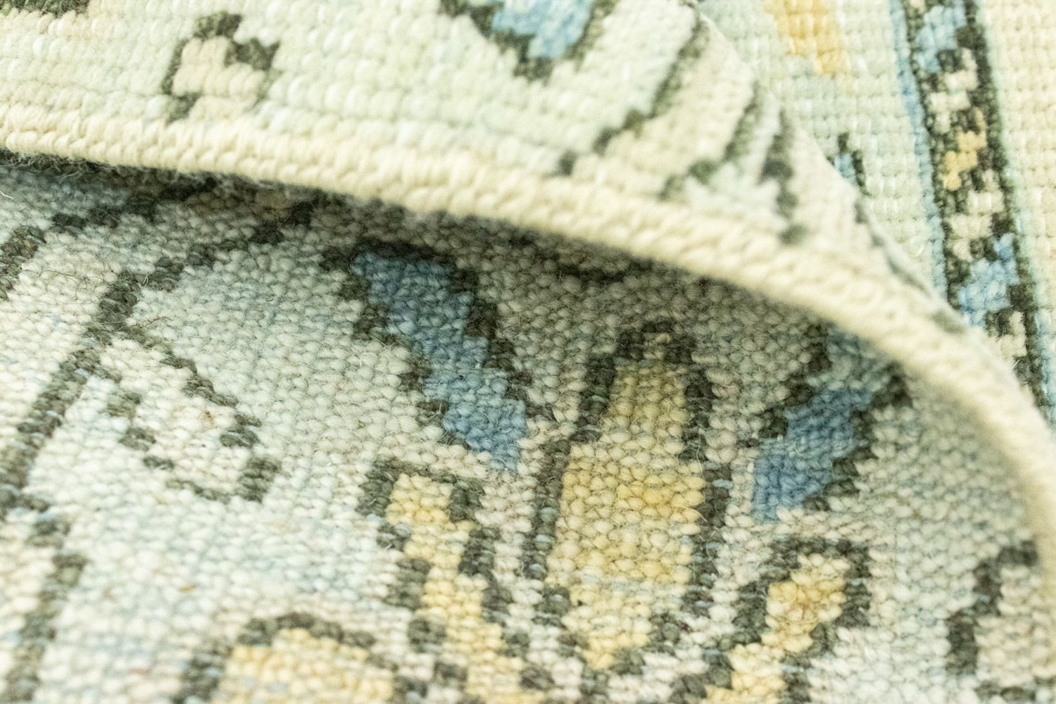 Alfombra de diseño - 93 x 58 cm - beige