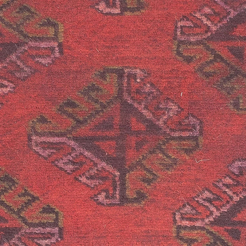 Alfombra Turkaman - 84 x 66 cm - rojo oscuro