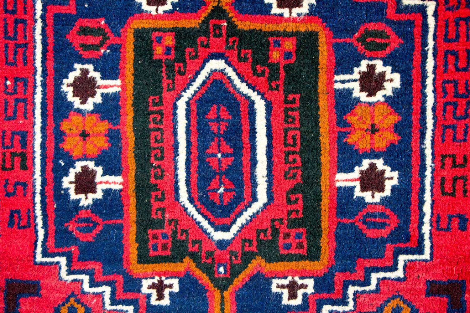 Alfombra Belutsch - 135 x 78 cm - rojo