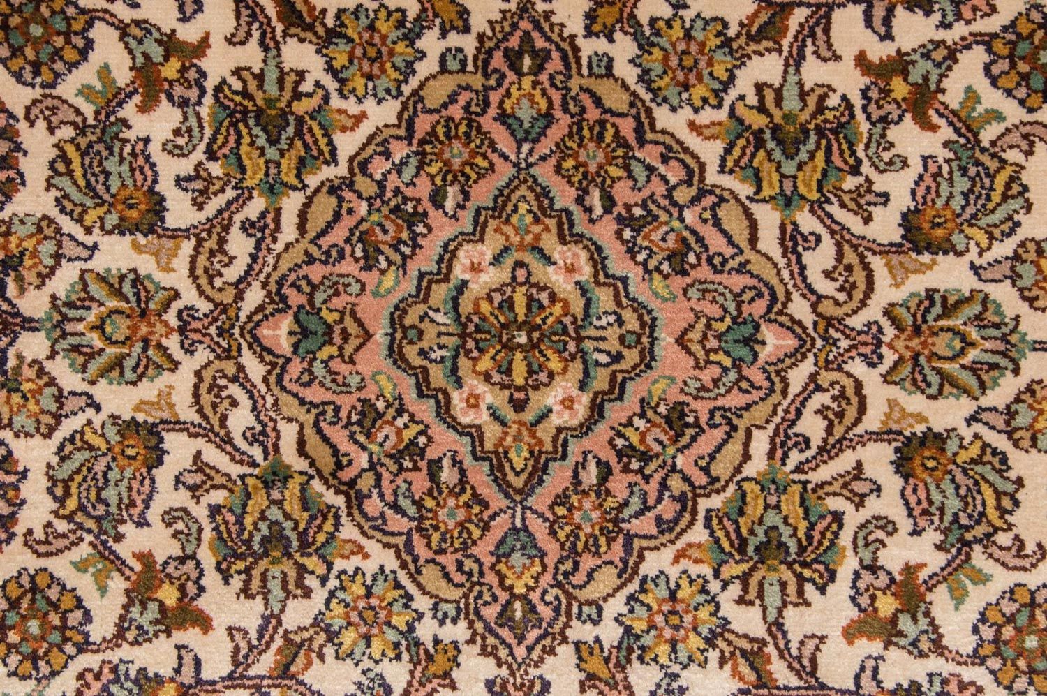 Alfombra de pasillo Alfombra de seda - Seda de Cachemira - 300 x 79 cm - beige
