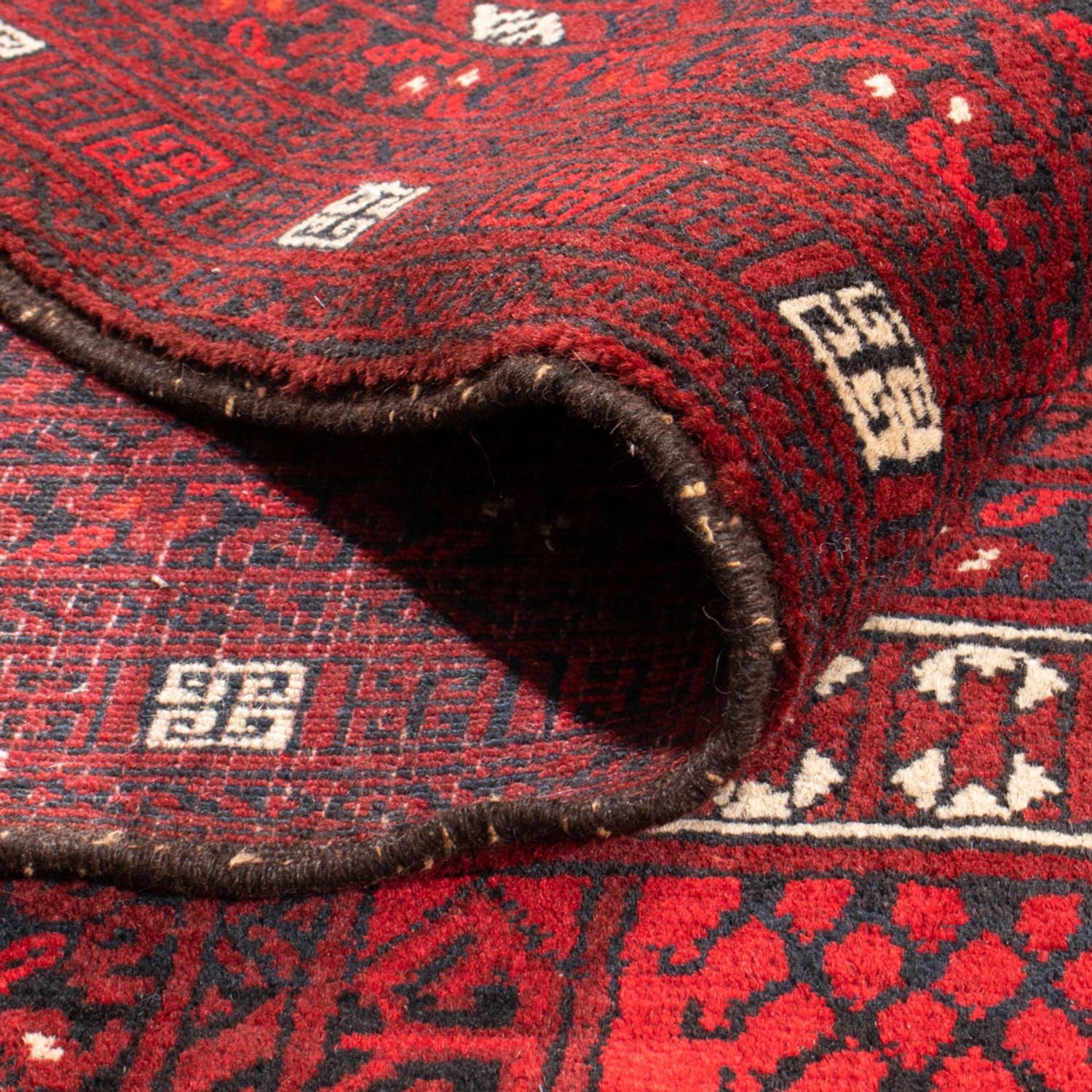 Alfombra Turkaman - 236 x 162 cm - rojo