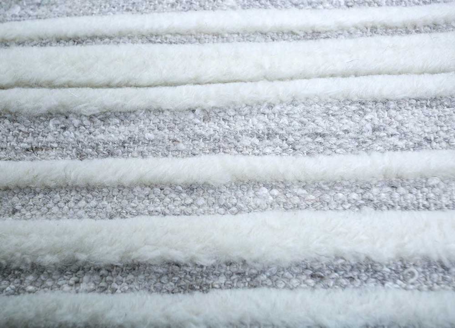 Alfombra de lana - 300 x 240 cm - gris claro