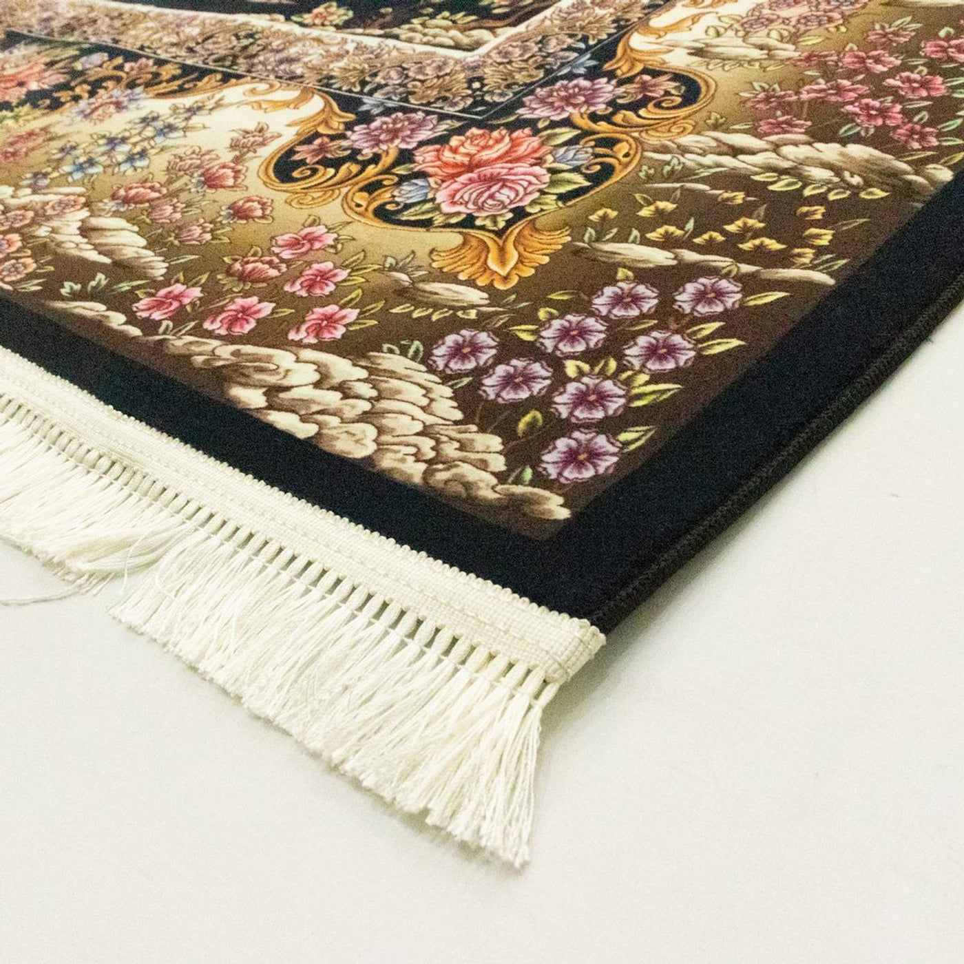 Alfombra persa Manucher