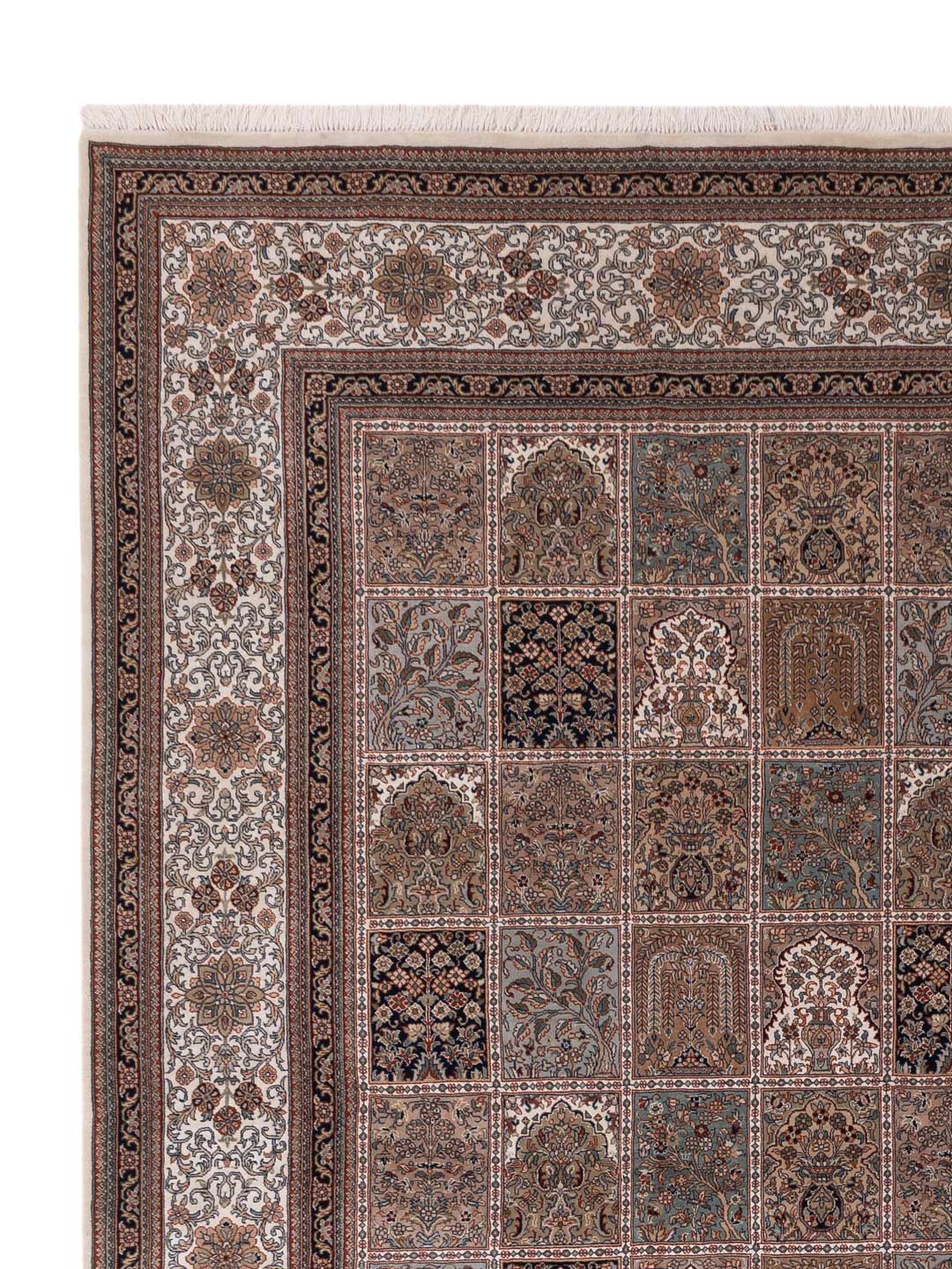 Orientteppich - Ghom - Indus - 396 x 306 cm - dunkelbeige