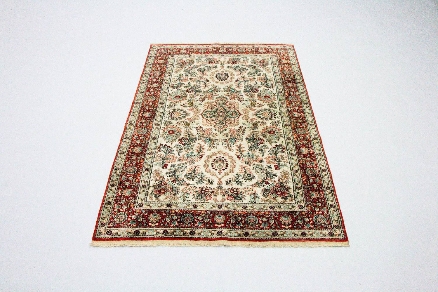 Alfombra de seda - Seda china - 149 x 96 cm - beige