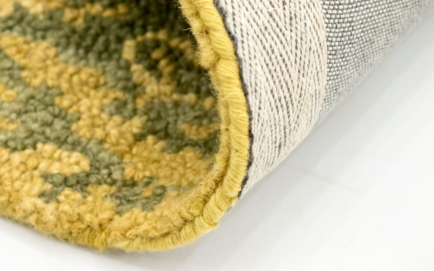 Alfombra de lana - 243 x 152 cm - amarillo
