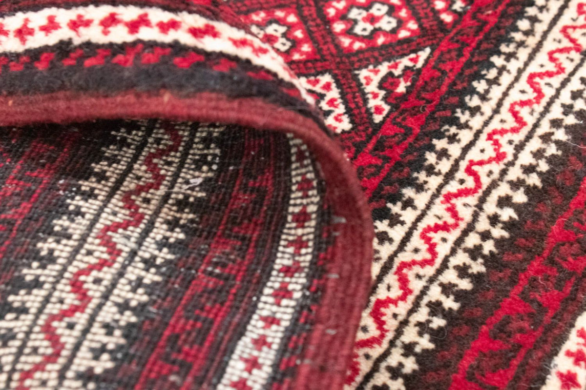 Alfombra Belutsch - 84 x 70 cm - rojo