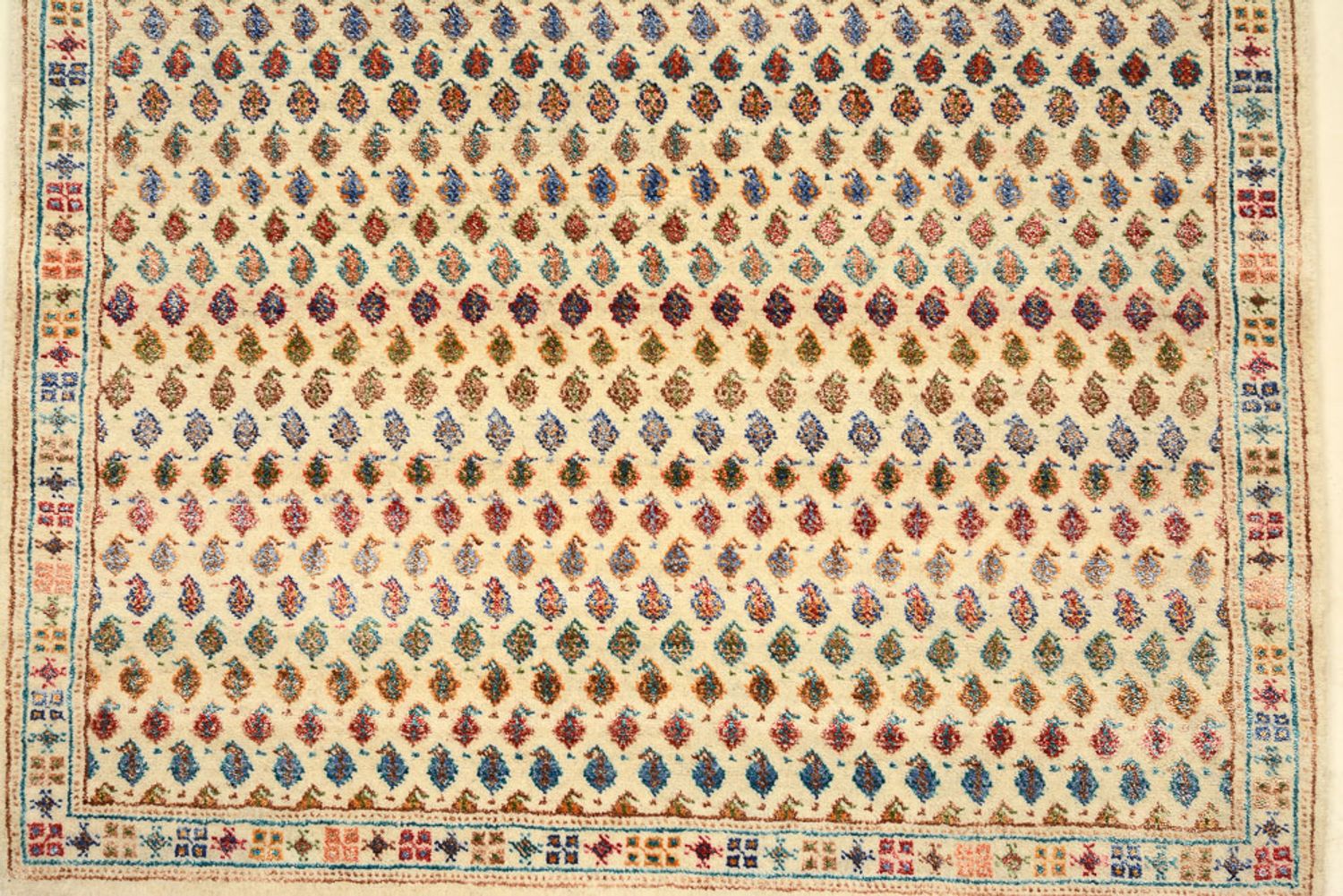 Alfombra de diseño - 153 x 96 cm - beige claro
