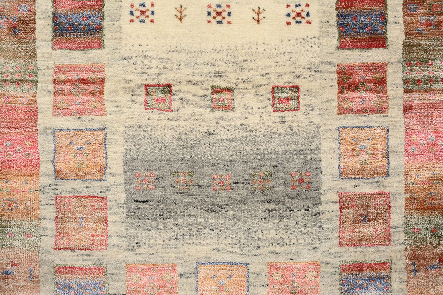 Alfombra Gabbeh - Loribaft Indus - 142 x 76 cm - multicolor