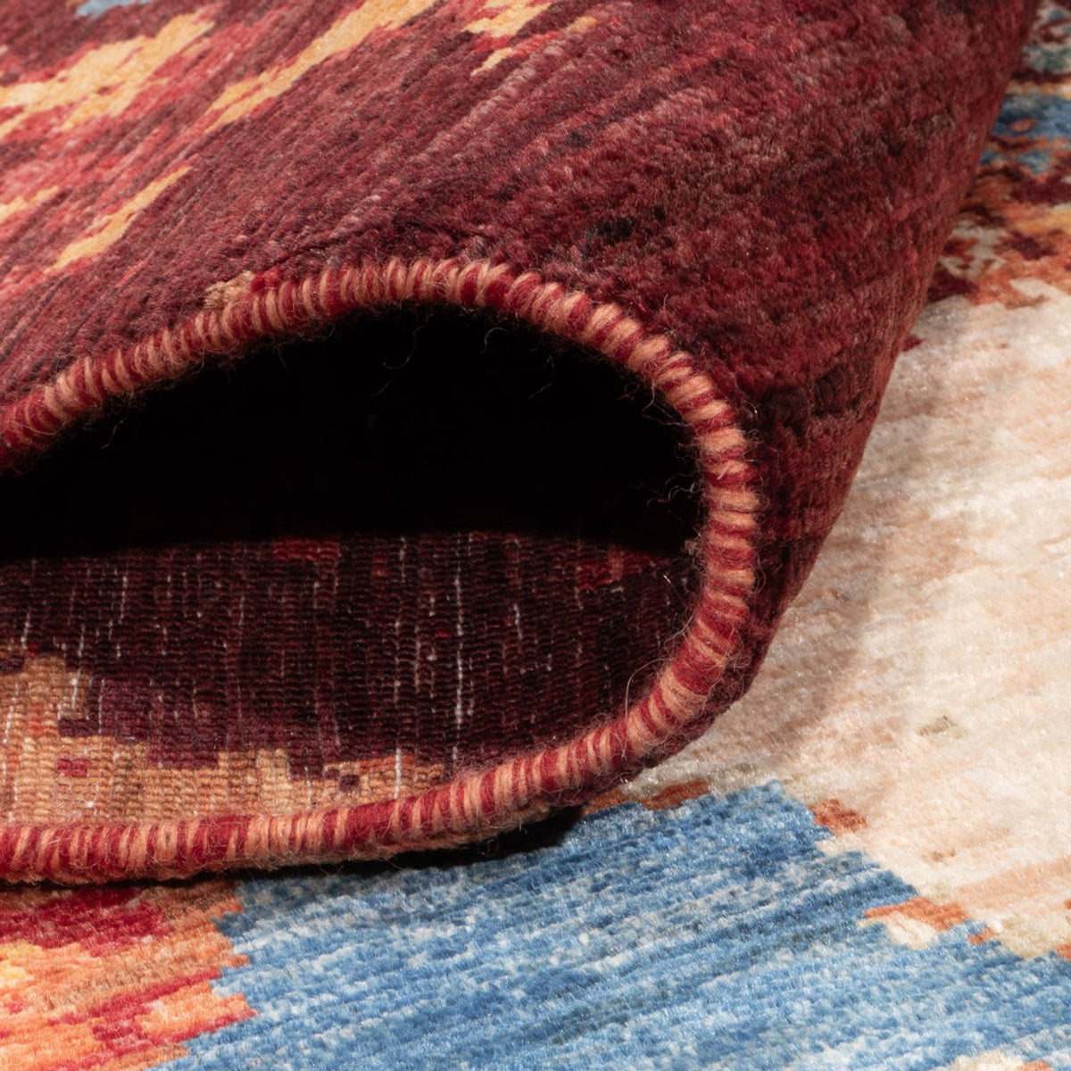 Alfombra de diseño - 236 x 174 cm - multicolor