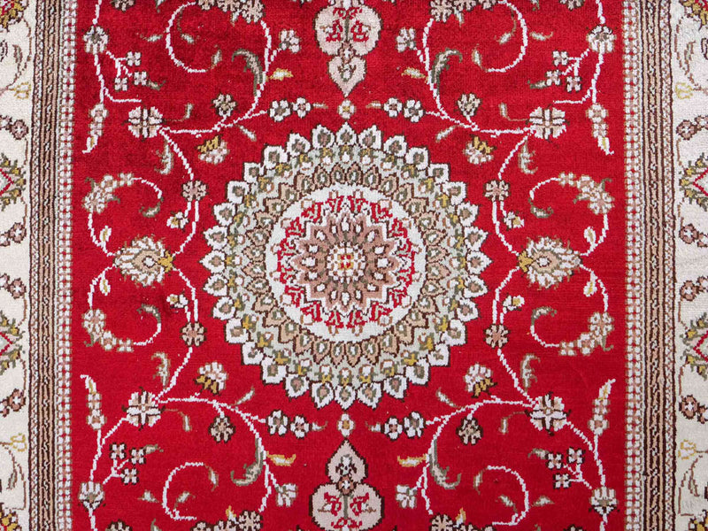 Alfombra de seda - Seda china - 122 x 76 cm - rojo