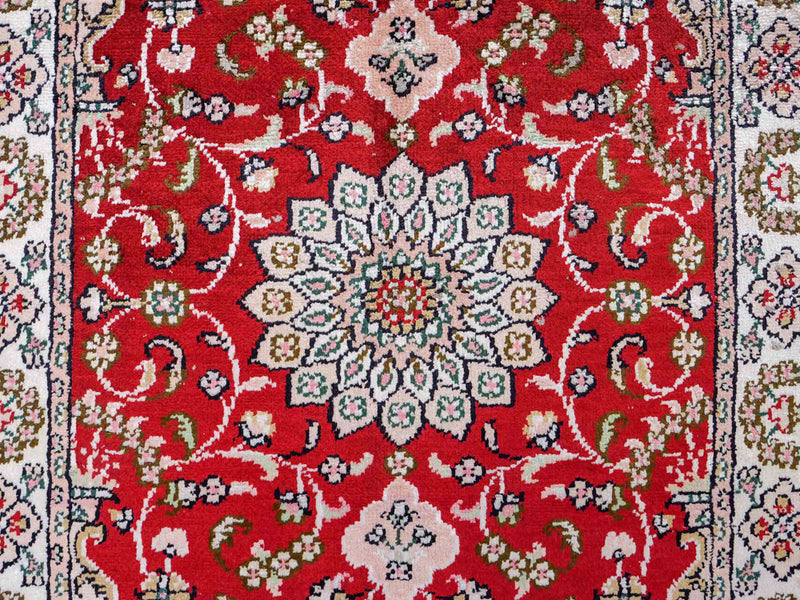 Alfombra de seda - Seda china - 89 x 62 cm - rojo