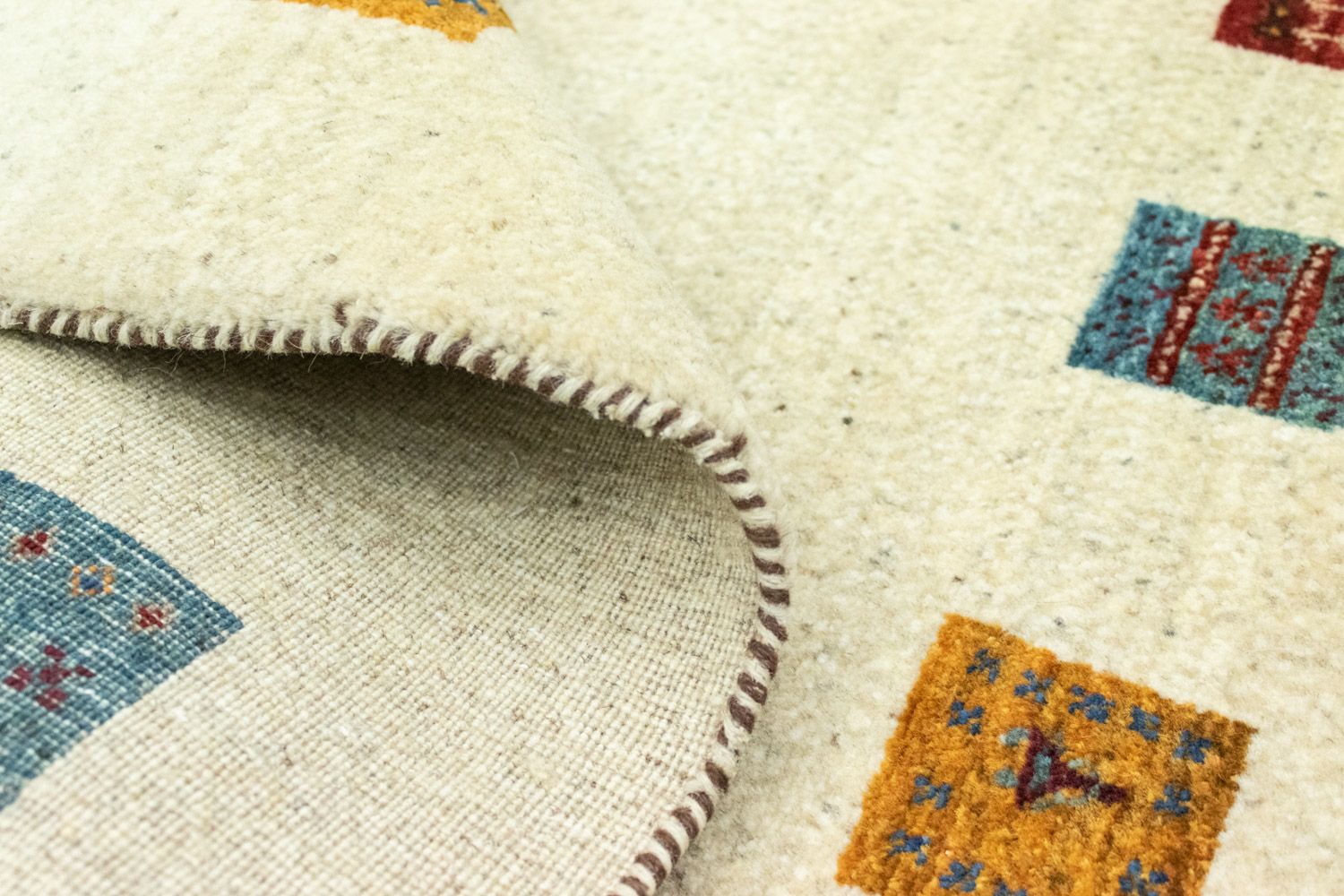 Alfombra Gabbeh - Loribaft Persa - 128 x 80 cm - beige