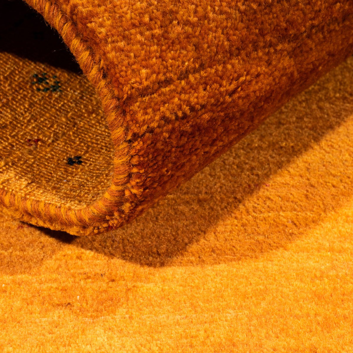 Alfombra Gabbeh - Loribaft Persa - 101 x 80 cm - oro