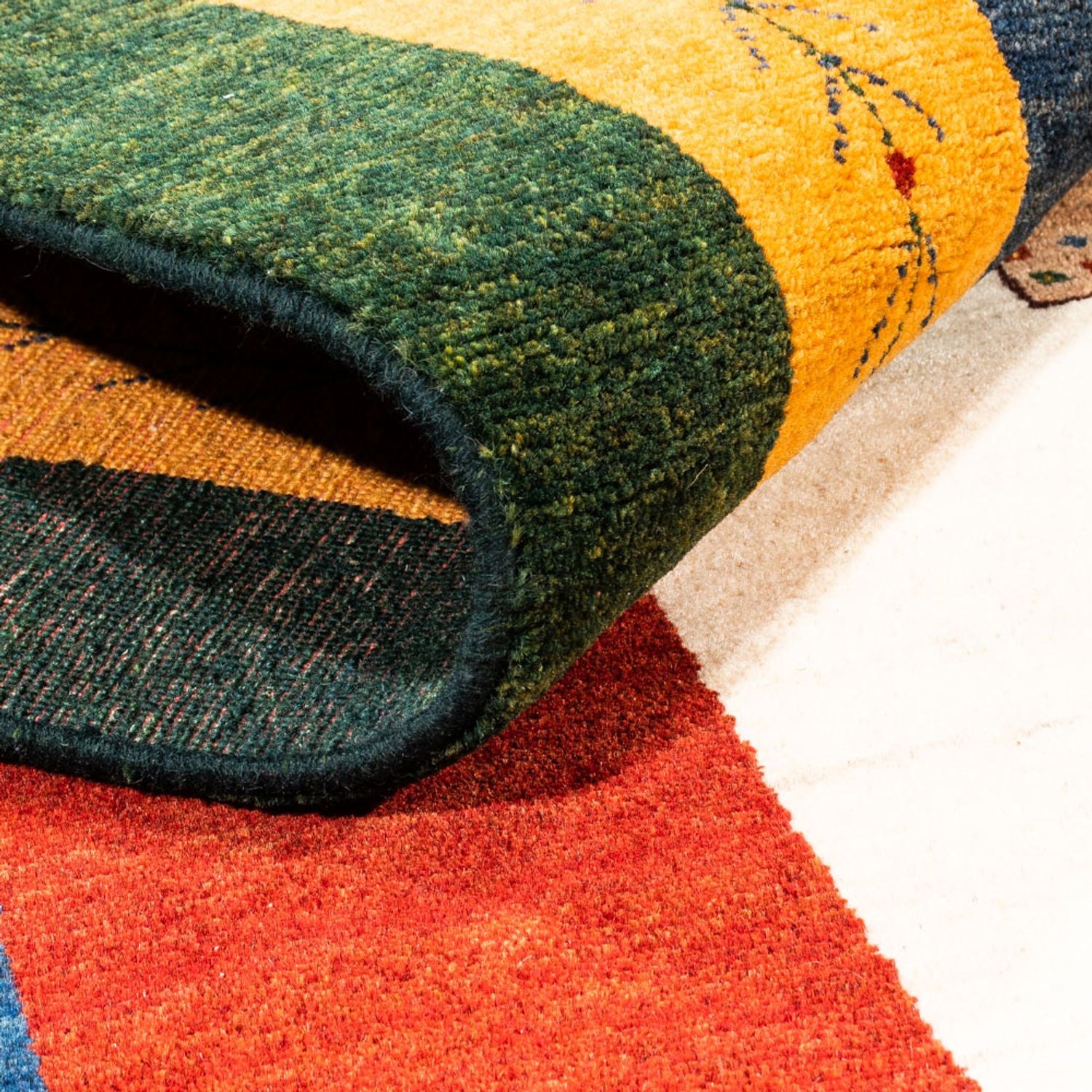 Alfombra Gabbeh - Persa - 243 x 174 cm - crema