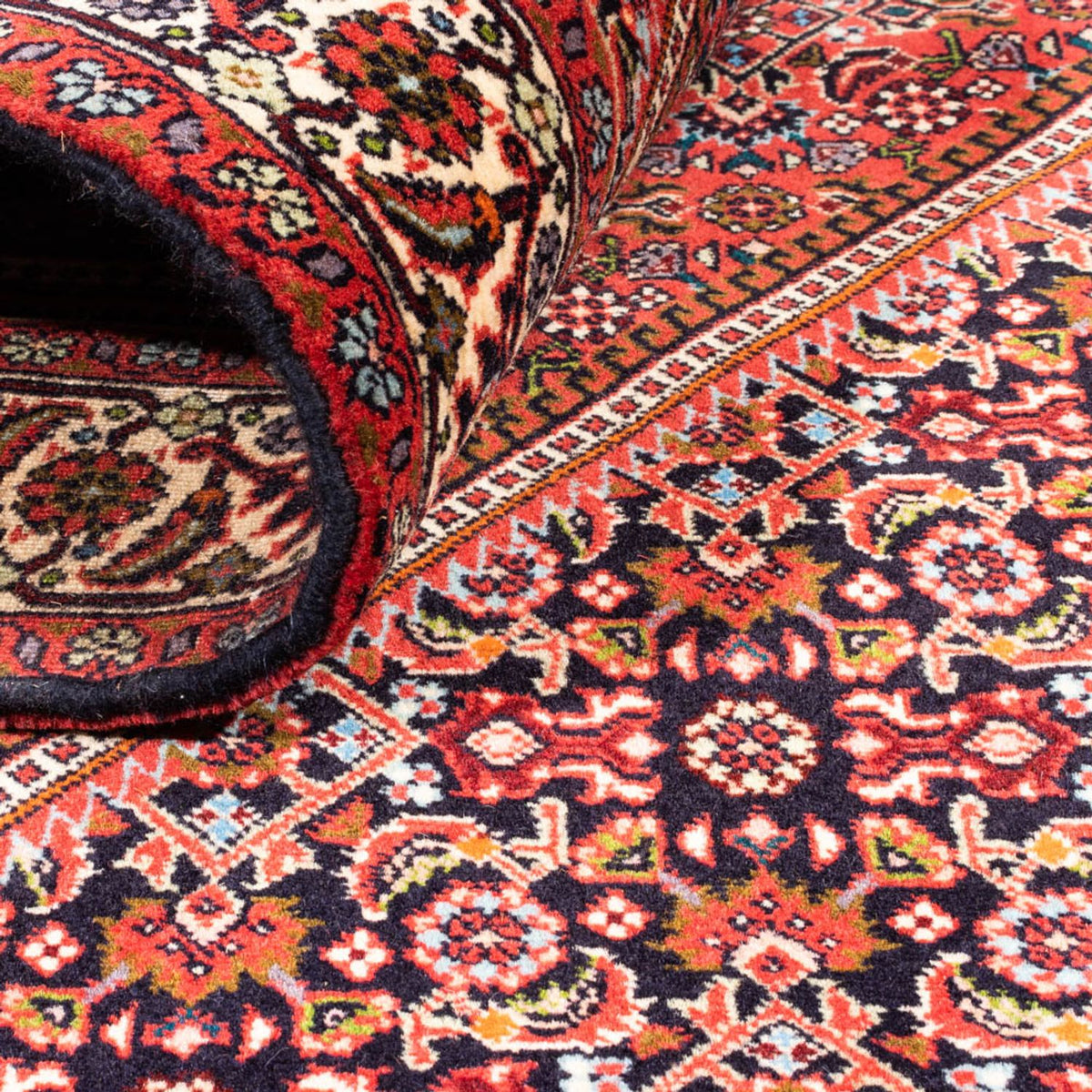 Alfombra persa - Bidjar - 175 x 114 cm - rojo