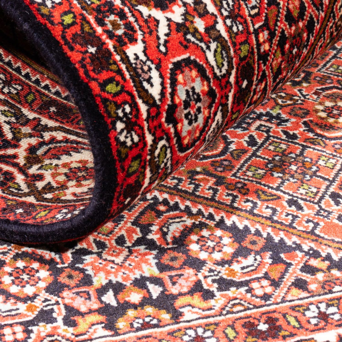 Alfombra persa - Bidjar - 178 x 108 cm - rojo